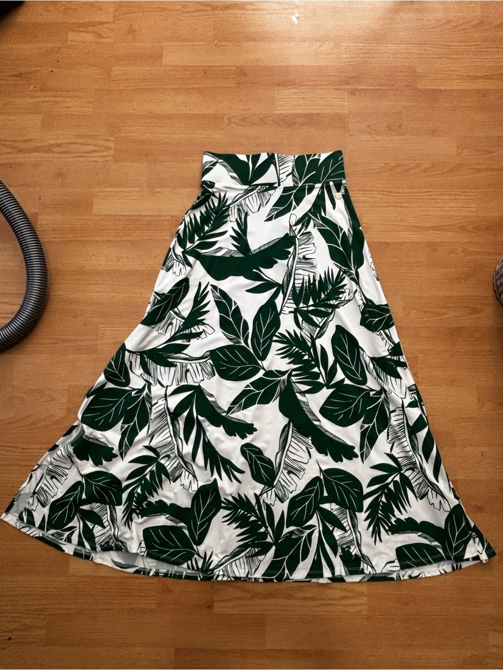 Coolibar Fabyan NWT xs maxi skirt palm print moduri upf 50+ vacation beach pool